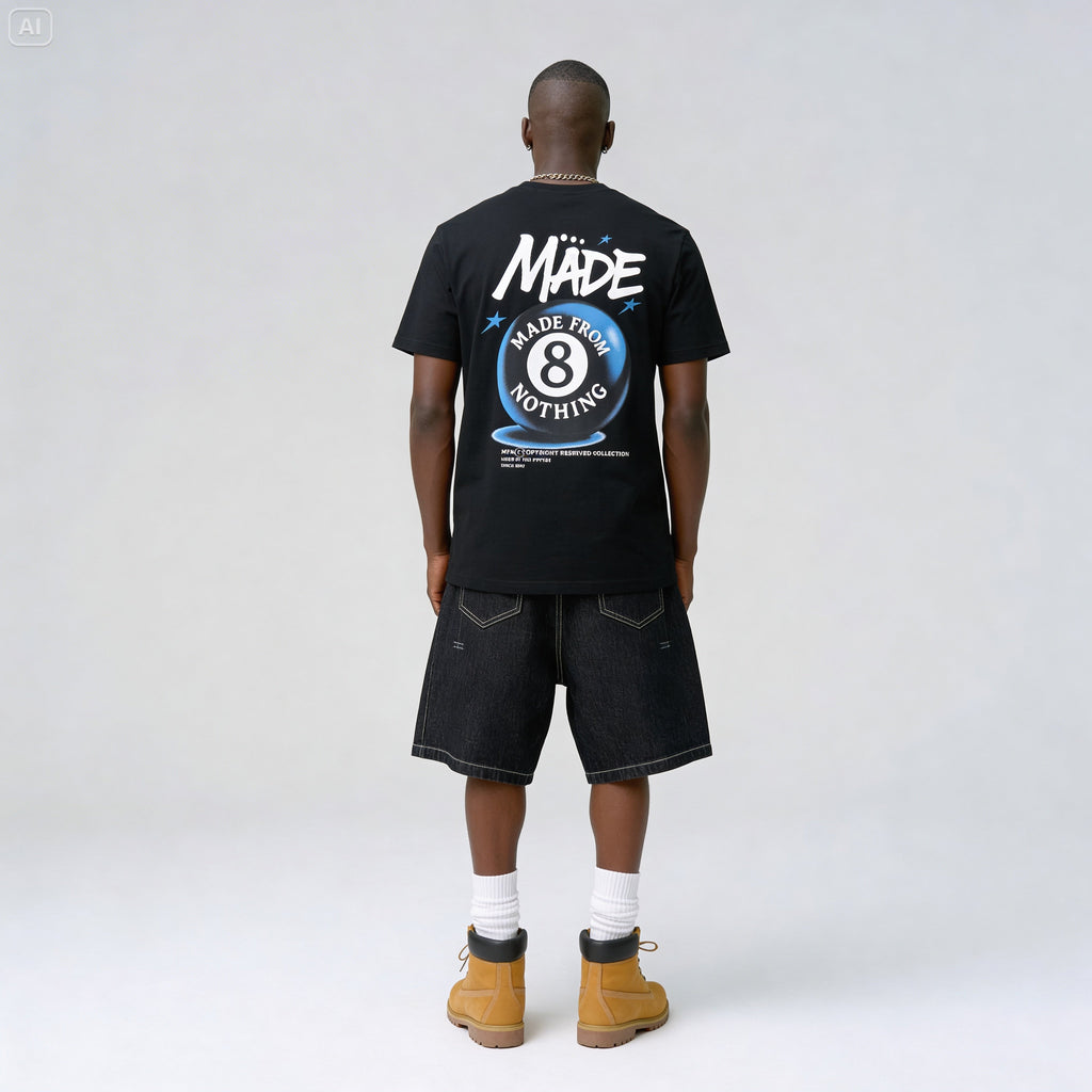 T-shirt black eight