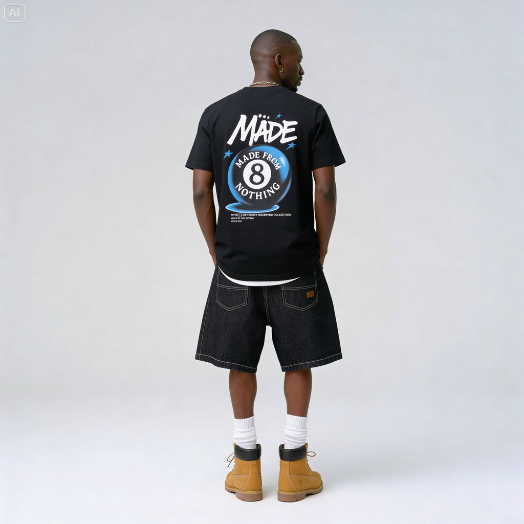 T-shirt black eight